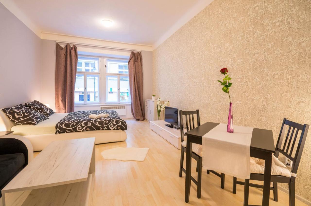 Chest Design Apartments Prague Exterior photo